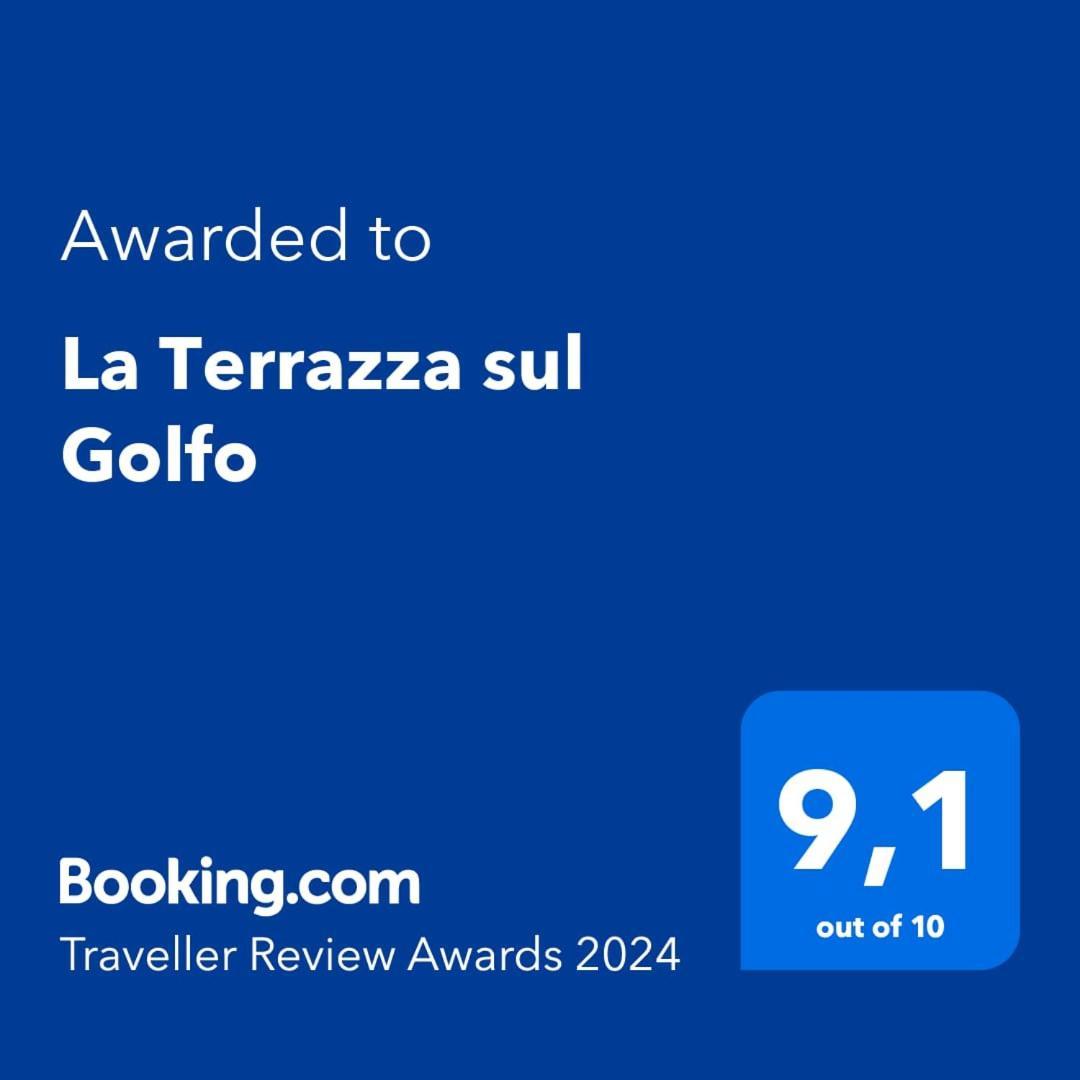 ホテル La Terrazza Sul Golfo Sennori エクステリア 写真
